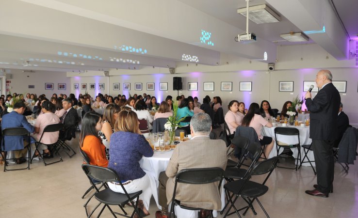 Universidad Central celebró el día de la Secretaria