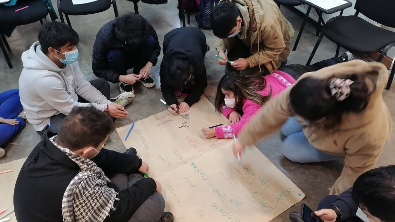 Estudiantes del programa Prufodis participaron en taller de relajación DAVE