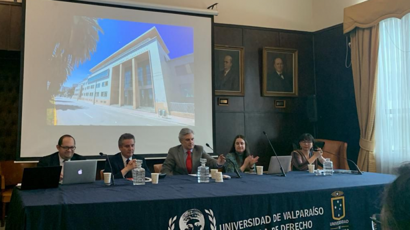 Profesor Edison Calahorrano publicó artículo en libro de Tirant lo Blanch