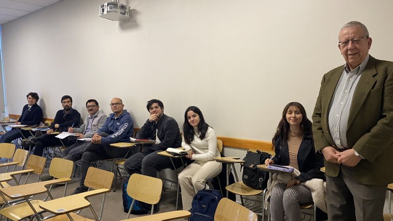 Volvió a conformarse la Sociedad de Debates de Derecho