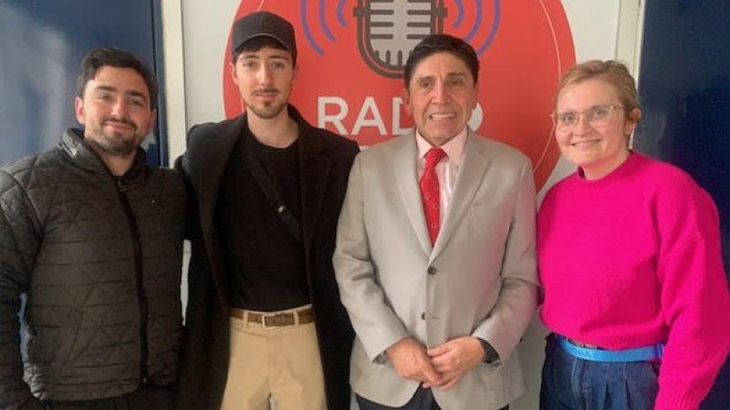 En nuevo programa radial, académico de economía conversó con destacados emprendedores