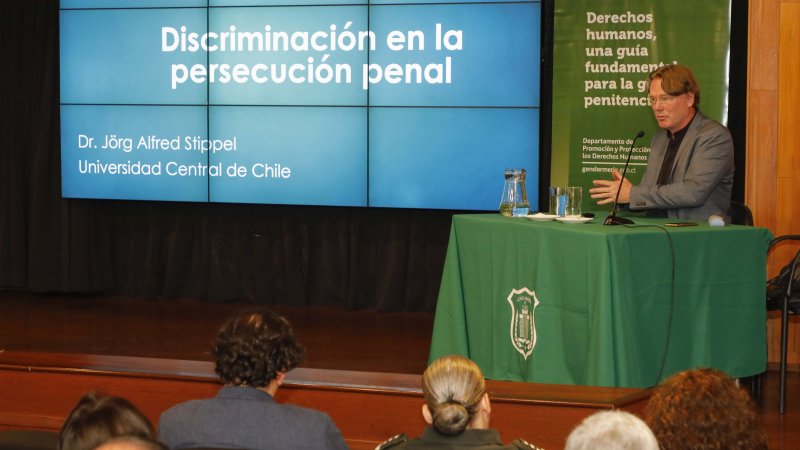 Académico participó de conmemoración de día de la reinserción