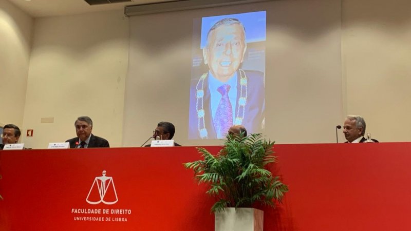 Profesor Edgardo Riveros entregó la presidencia de IHLADI en Lisboa