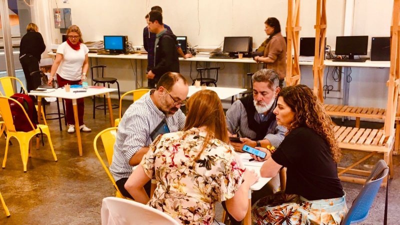 Docentes de Arquitectura realizan jornada para la implementación de nuevos programas de asignaturas