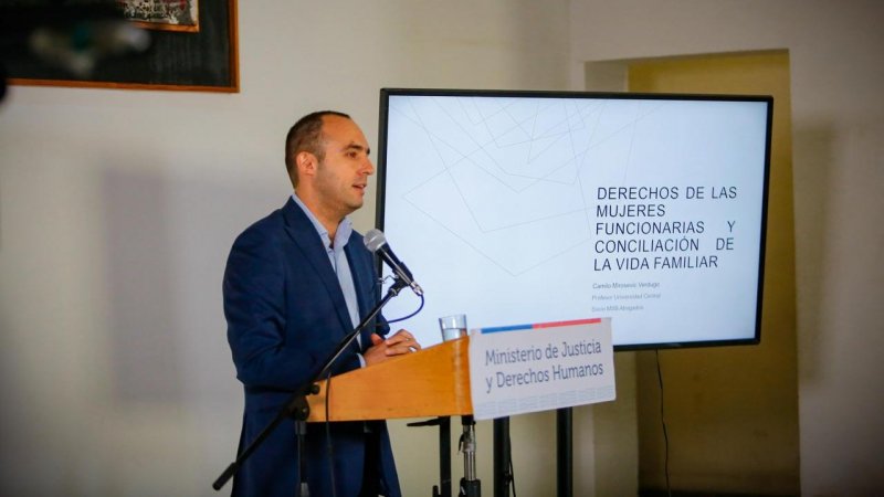 Camilo Mirosevic participó en la conmemoración en el Ministerio de Justicia